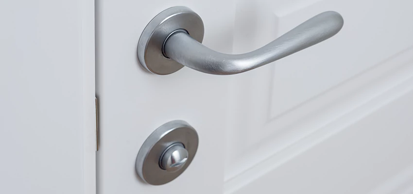 Single-Occupancy Restroom Locks Repair in Maplewood, New Jersey