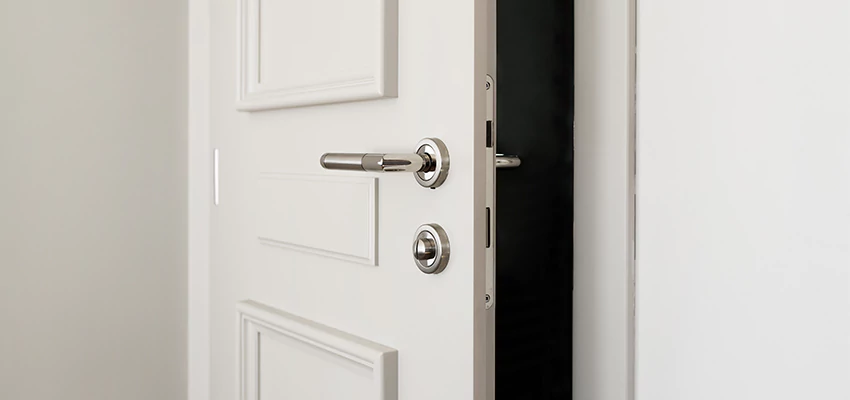 Folding Bathroom Door With Lock Solutions in Maplewood, NJ